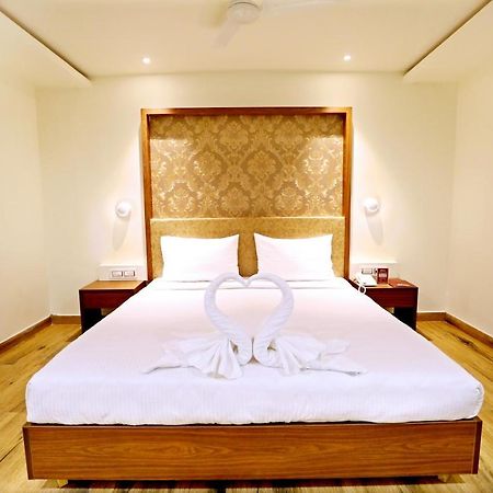 Hotel Shubham Palace 海得拉巴 外观 照片