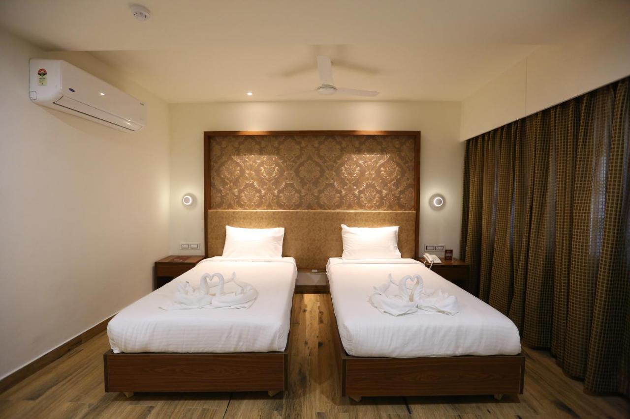 Hotel Shubham Palace 海得拉巴 外观 照片