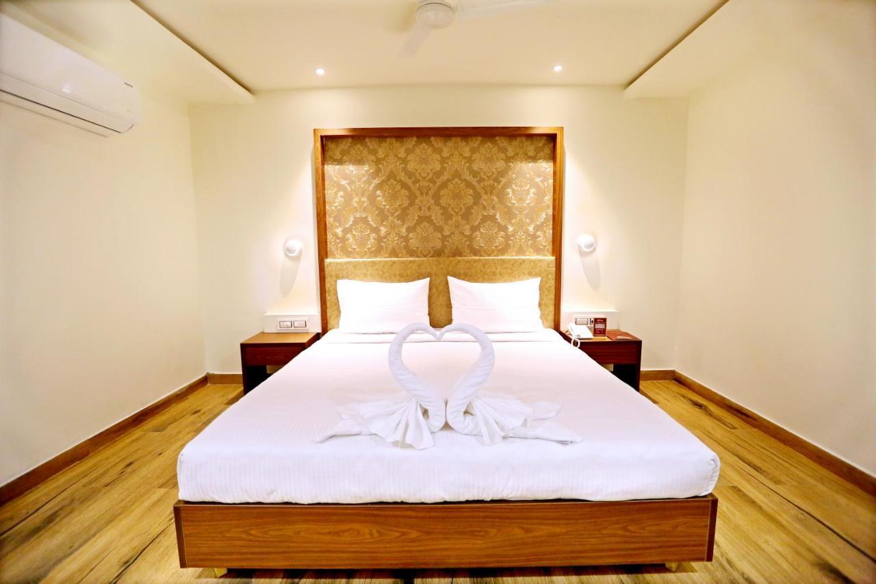 Hotel Shubham Palace 海得拉巴 外观 照片
