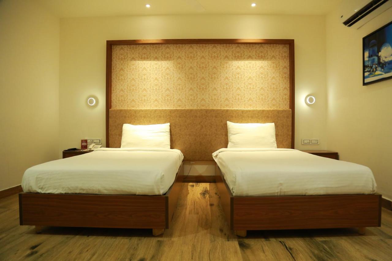 Hotel Shubham Palace 海得拉巴 外观 照片